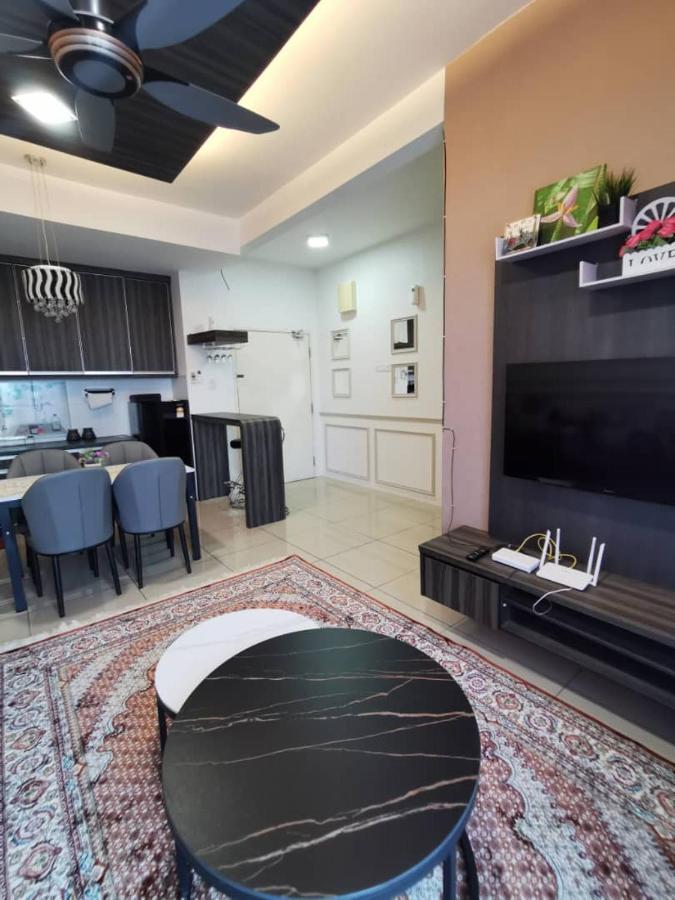 Ourstay @ Swiss Garden Residence Kuantan Bagian luar foto
